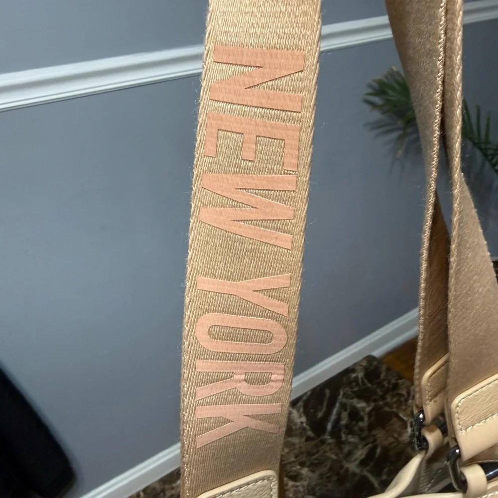 🛍️ BOTKIER New York Nude/Beige Pebbled Leather Tote Bag w/ Logo Web Strap
